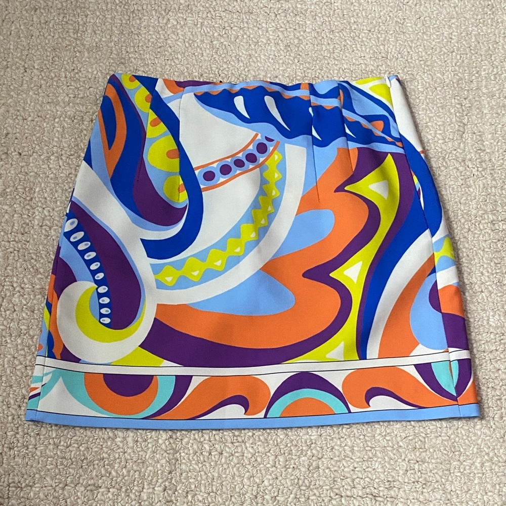 {ZARA} Abstract Print Mini Skirt
